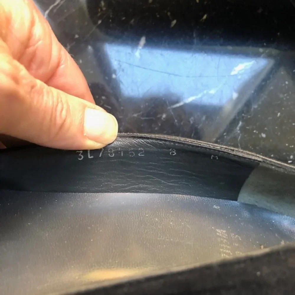 Stuart Weinztman Black Suede Pumps with silver leather detailing - Picture 4 of 4